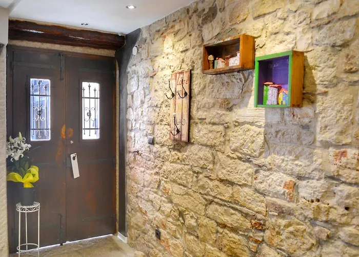 Eleven Διαμέρισμα *